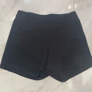 Athleta Brooklyn short